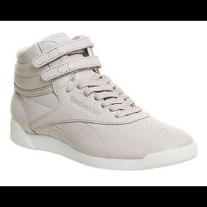 Reebok Freestyle Hi - Loyal Wisdom - women's 8